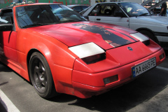 100