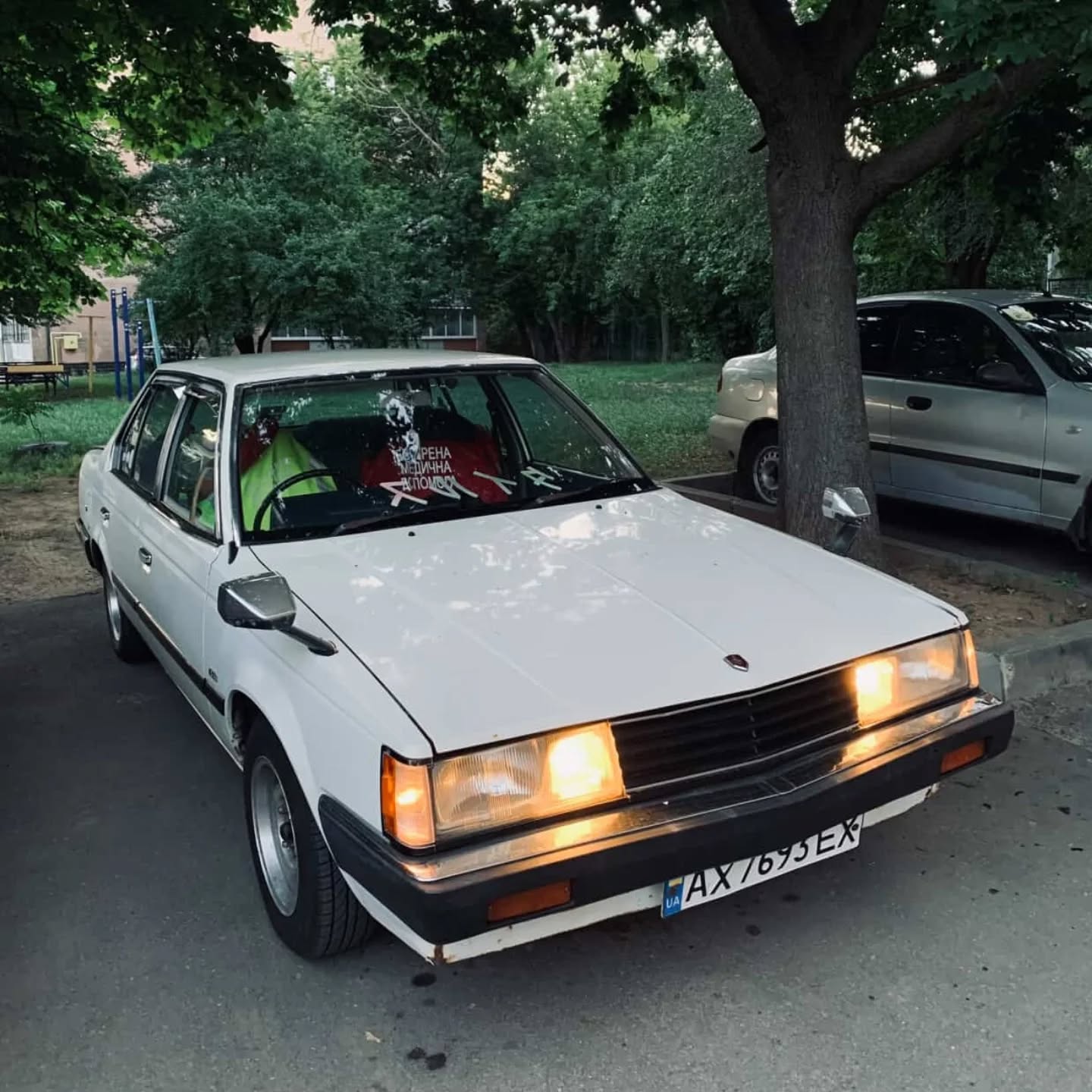 Харків, привіт! Ця Corona прикрашає собою вулиці міста. Власник - @vladkruuz#toyota #corona #kharkiv #jdm